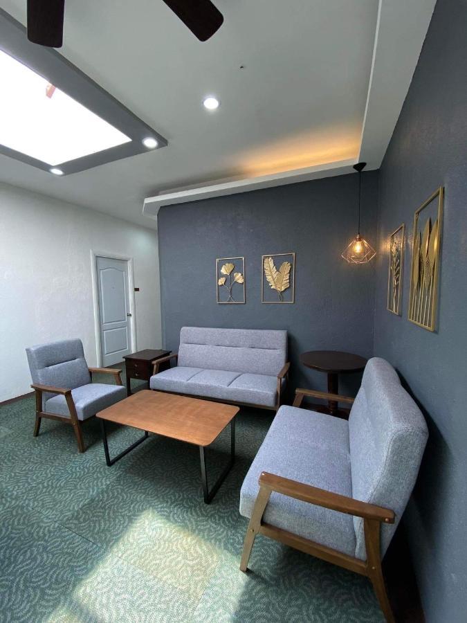 Dumaguete Seafront Hotel دوماغيتي المظهر الخارجي الصورة