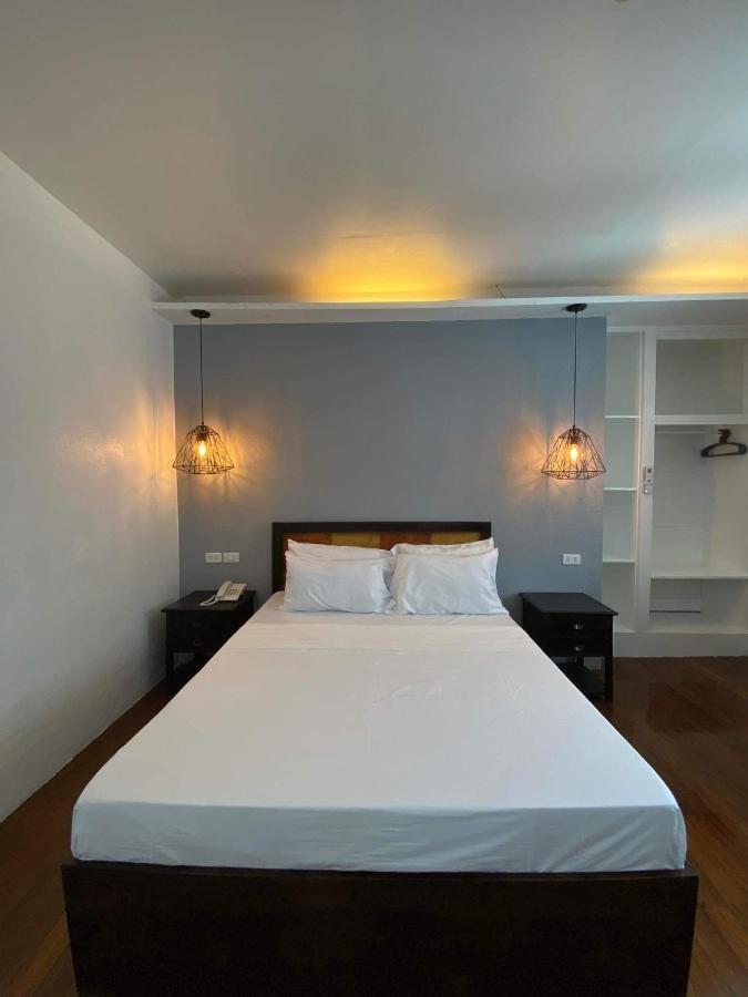 Dumaguete Seafront Hotel دوماغيتي المظهر الخارجي الصورة