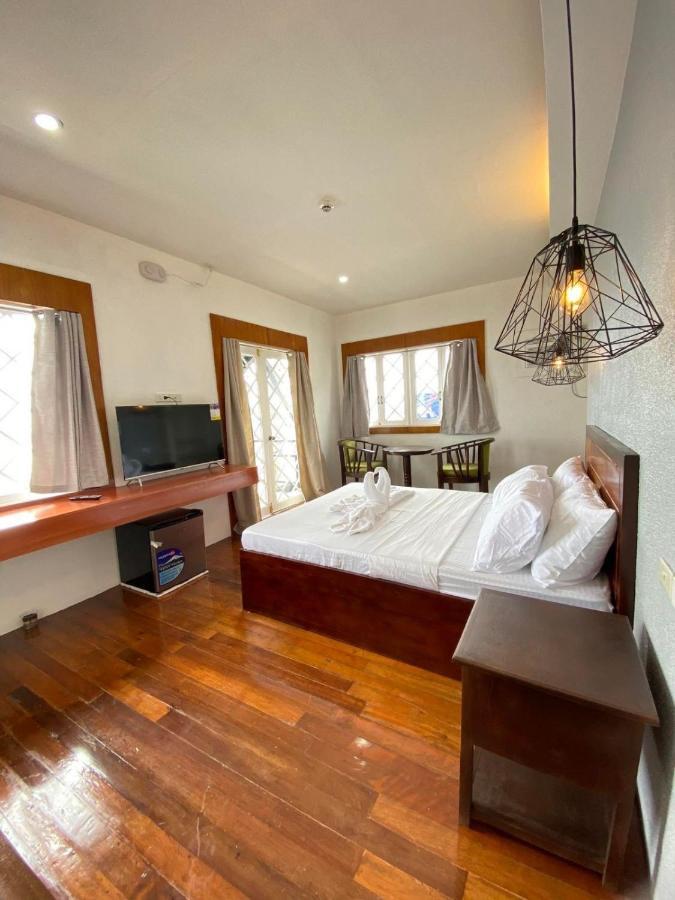 Dumaguete Seafront Hotel دوماغيتي المظهر الخارجي الصورة